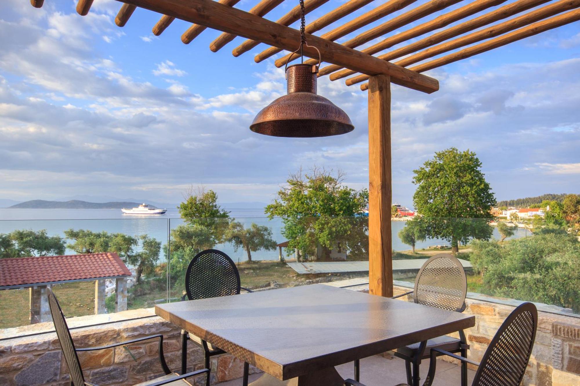 By The Sea Luxury Suites Тасос Экстерьер фото