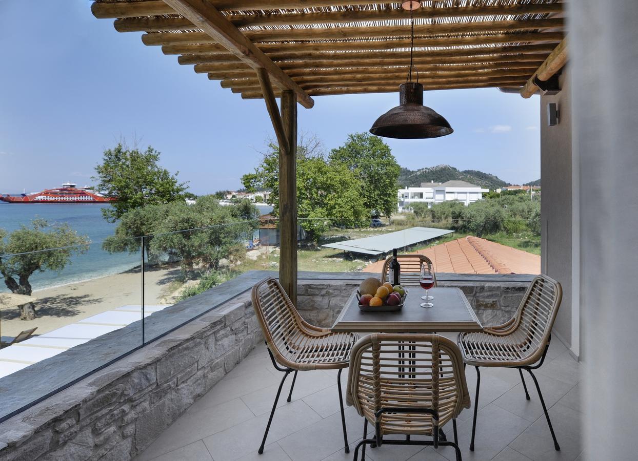 By The Sea Luxury Suites Тасос Экстерьер фото