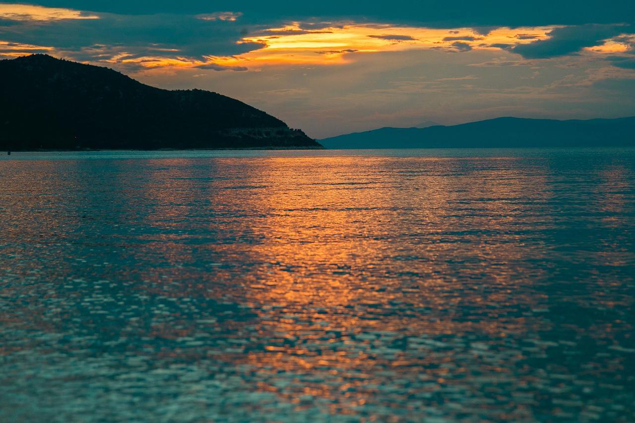 By The Sea Luxury Suites Тасос Экстерьер фото